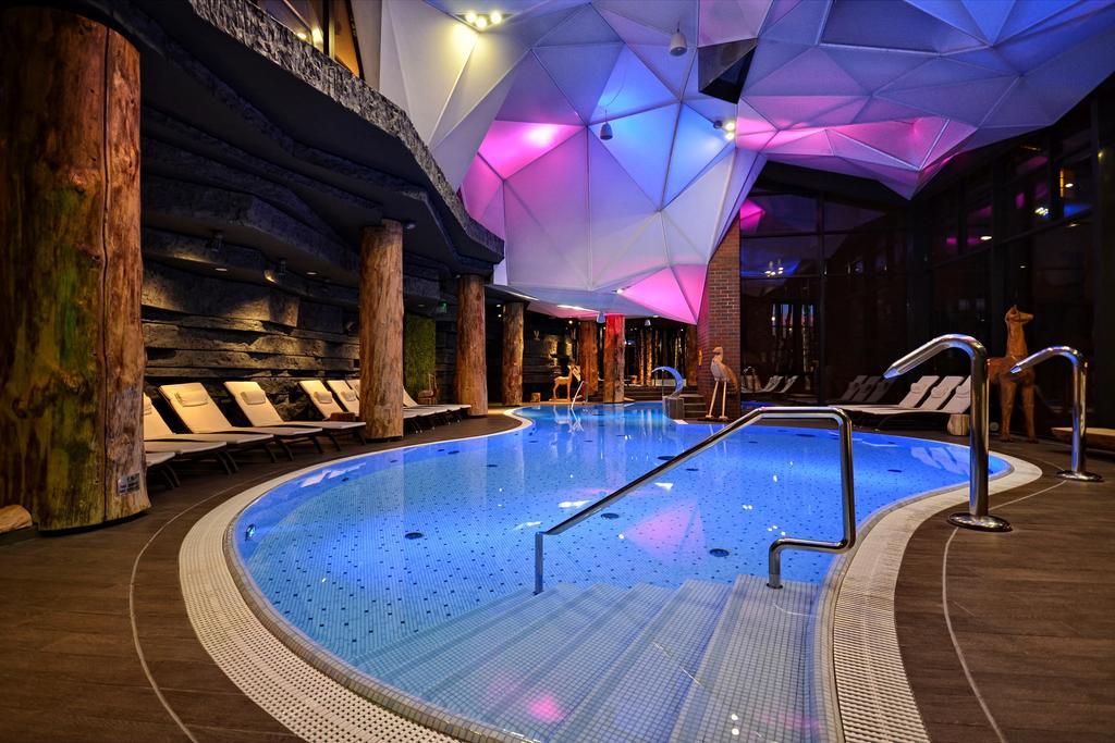 Hotel Zubrowka Spa & Wellness Białowieża Kültér fotó