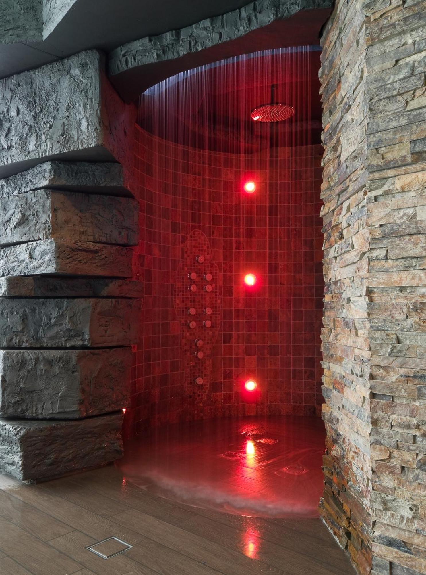 Hotel Zubrowka Spa & Wellness Białowieża Kültér fotó