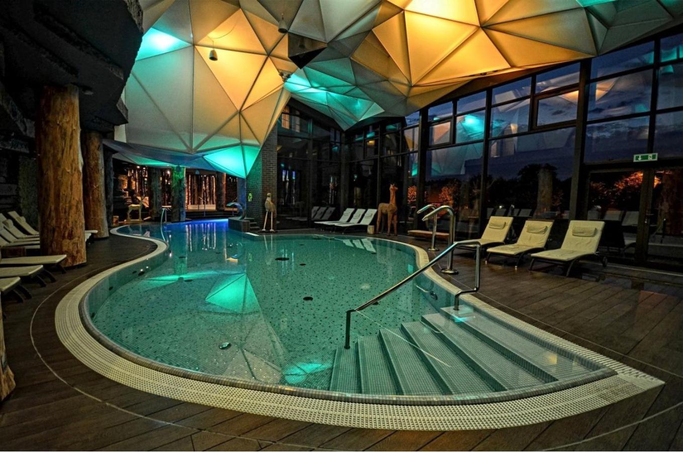 Hotel Zubrowka Spa & Wellness Białowieża Kültér fotó