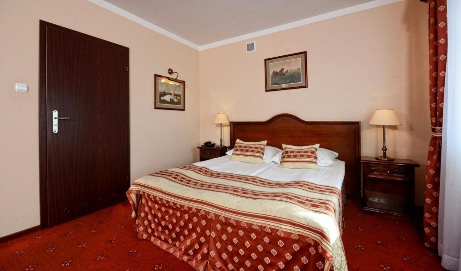 Hotel Zubrowka Spa & Wellness Białowieża Kültér fotó
