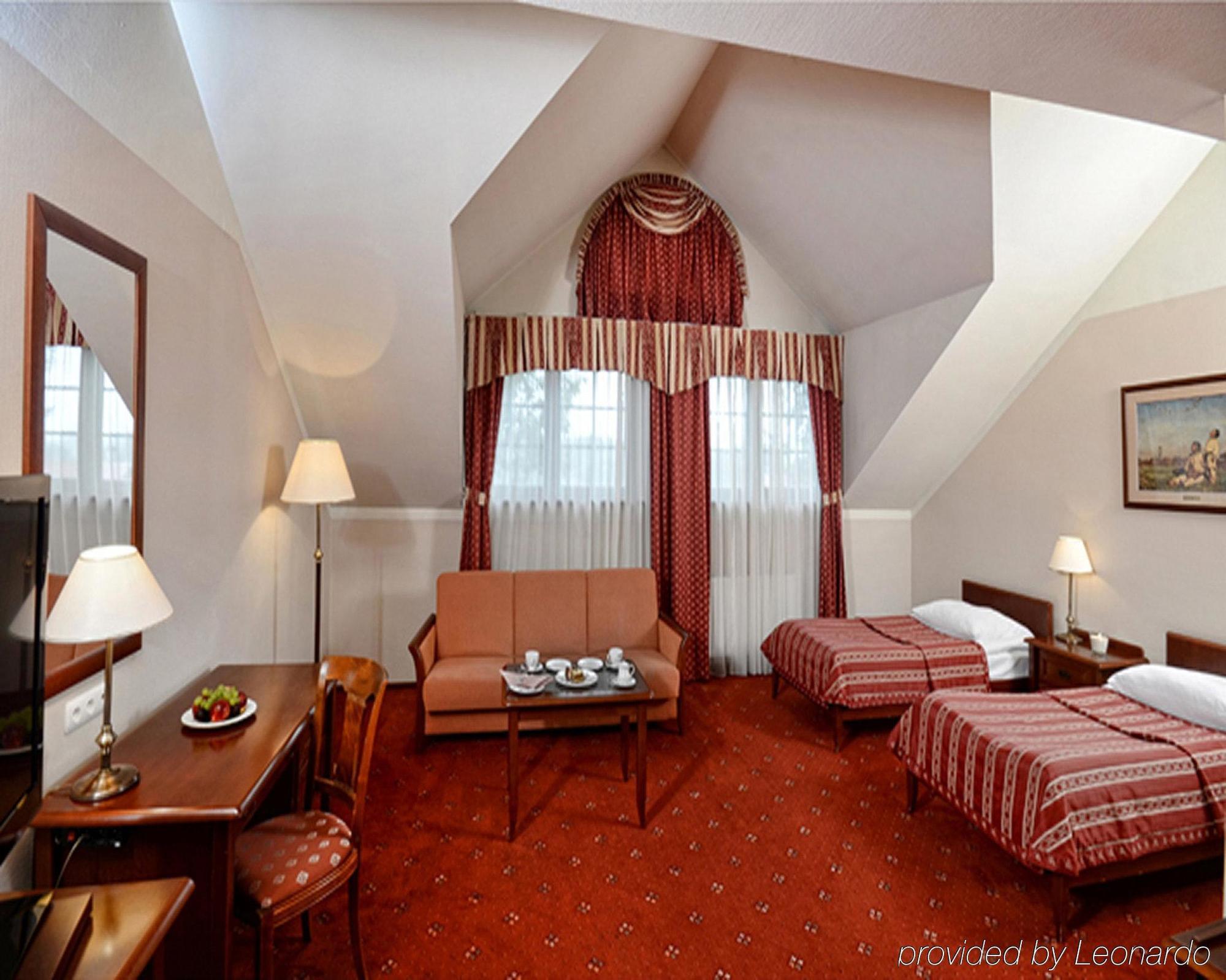 Hotel Zubrowka Spa & Wellness Białowieża Kültér fotó