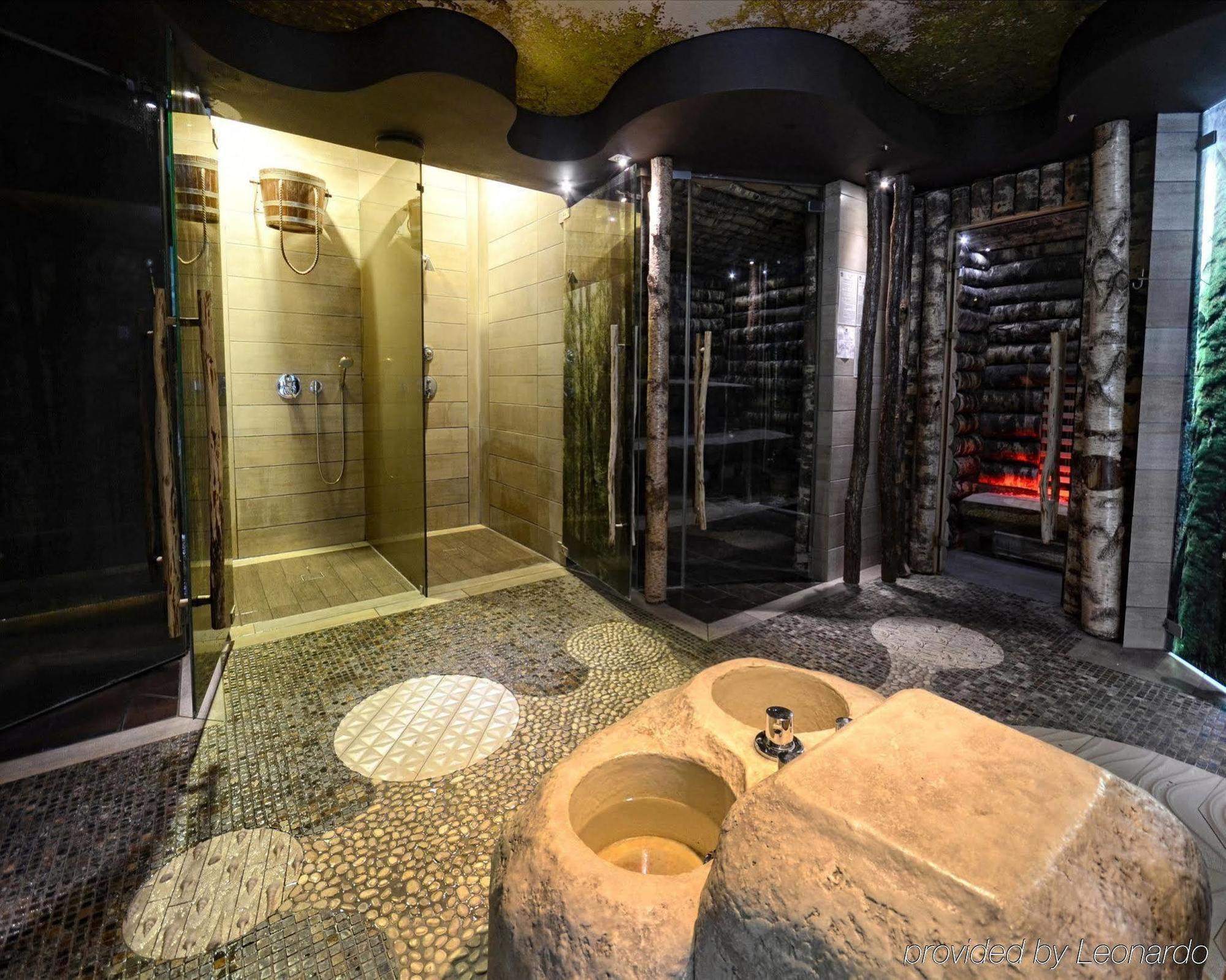 Hotel Zubrowka Spa & Wellness Białowieża Kültér fotó